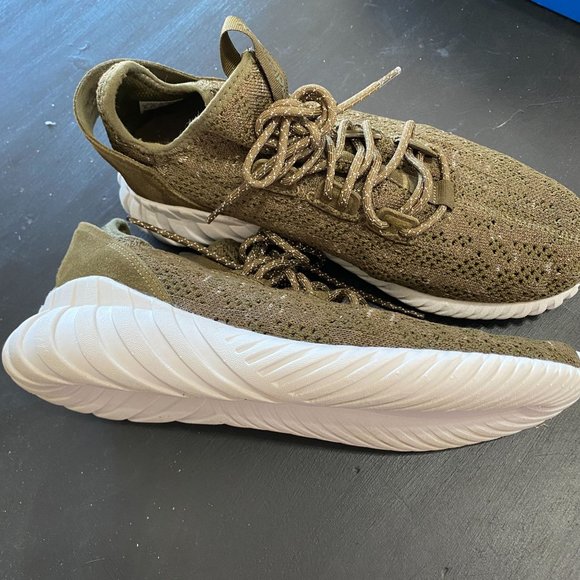 Adidas Origianals tubular doom sock primeknit in trace olive - Picture 5 of 7